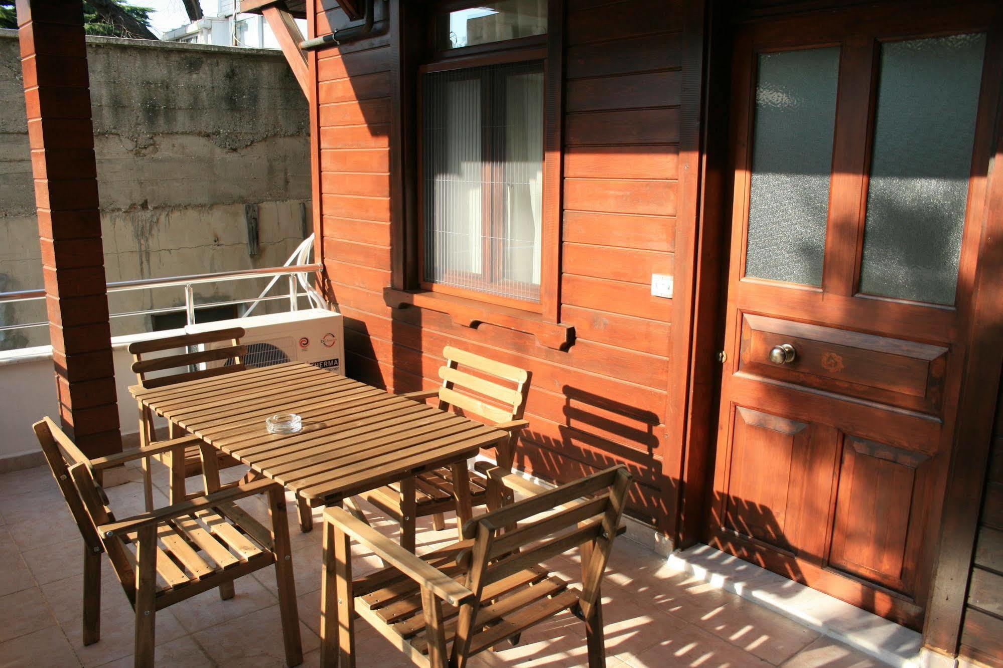Buyukada Apart Hotel - Sehbal Adalar Zewnętrze zdjęcie
