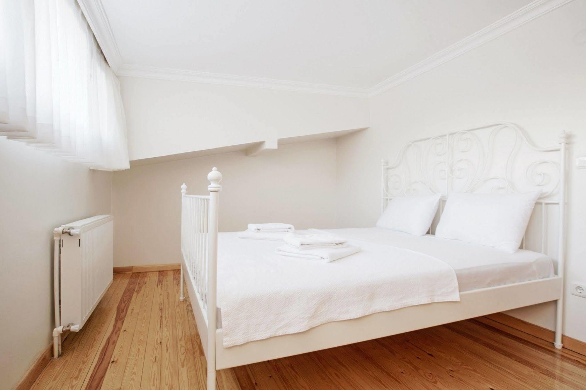 Buyukada Apart Hotel - Sehbal Adalar Zewnętrze zdjęcie