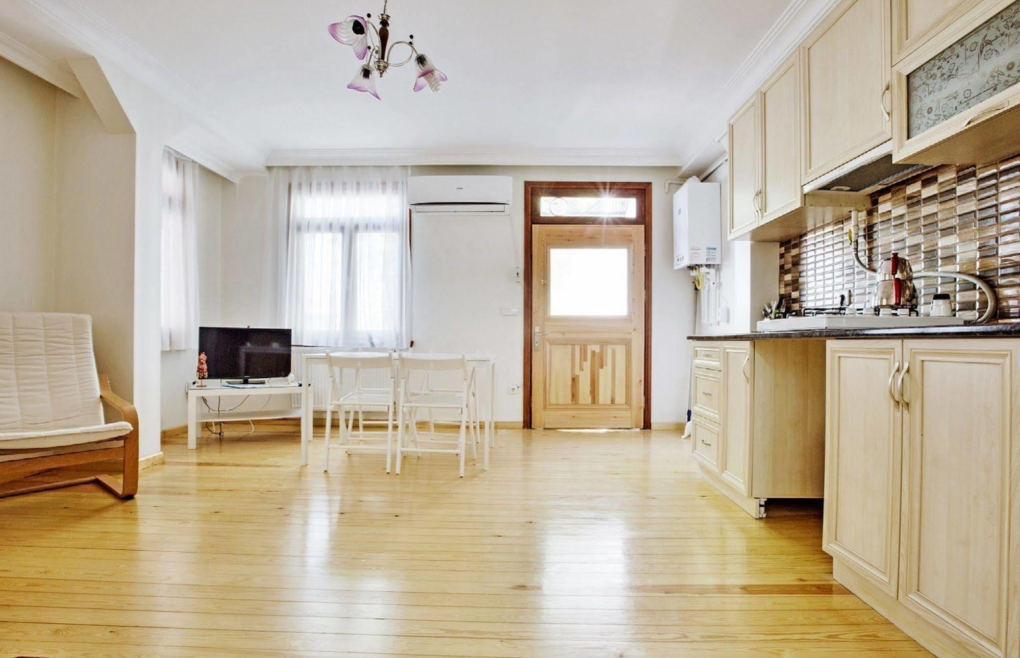 Buyukada Apart Hotel - Sehbal Adalar Zewnętrze zdjęcie